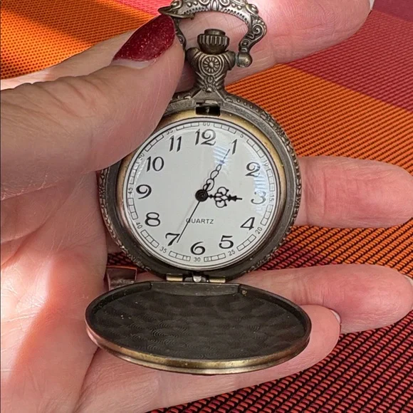 Vintage Style Bronze Pocket Watch - Picture 2 of 3